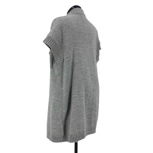 Lolë Grey Thigh Length Cap Sleeve Open Front Knit Cardigan, One Size - Picture 5 of 16